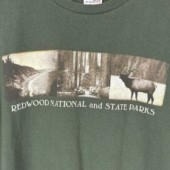 Bayside Men's Size Medium Dark Green American Redwood National Park Graphic Tee - Picture 2 of 6
